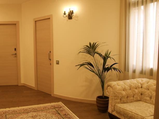 Hostal Excellence Barselona Dış mekan fotoğraf
