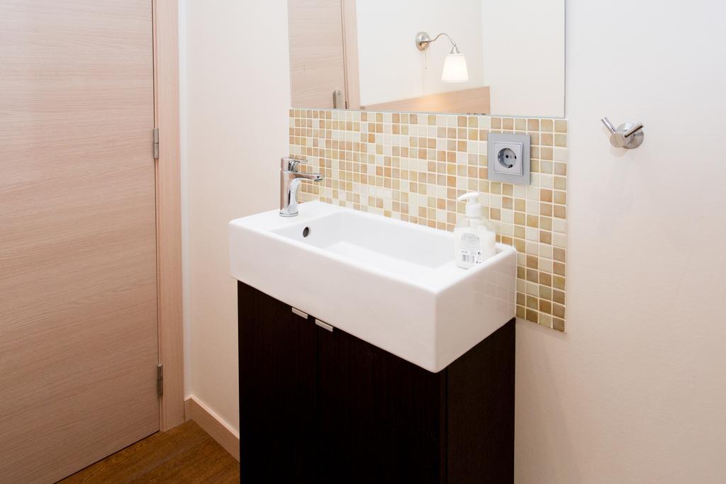 Hostal Excellence Barselona Dış mekan fotoğraf