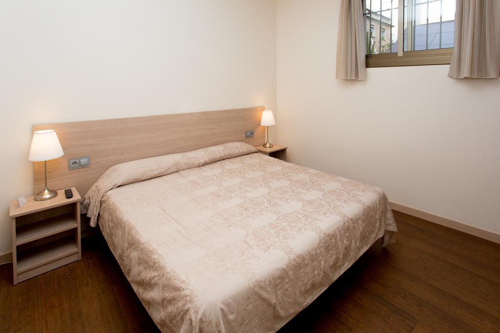 Hostal Excellence Barselona Dış mekan fotoğraf