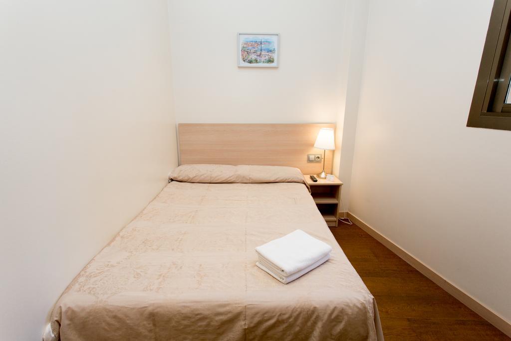Hostal Excellence Barselona Dış mekan fotoğraf