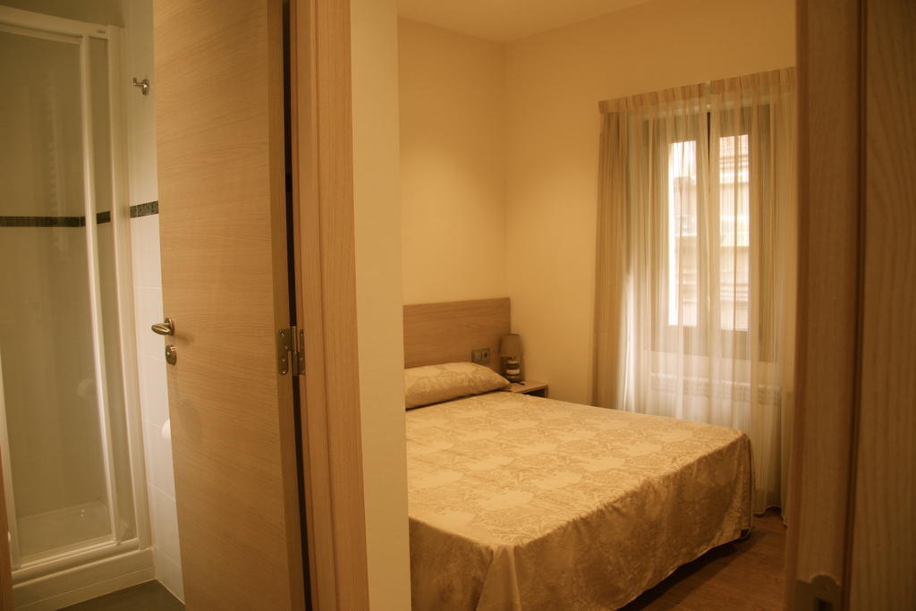Hostal Excellence Barselona Dış mekan fotoğraf